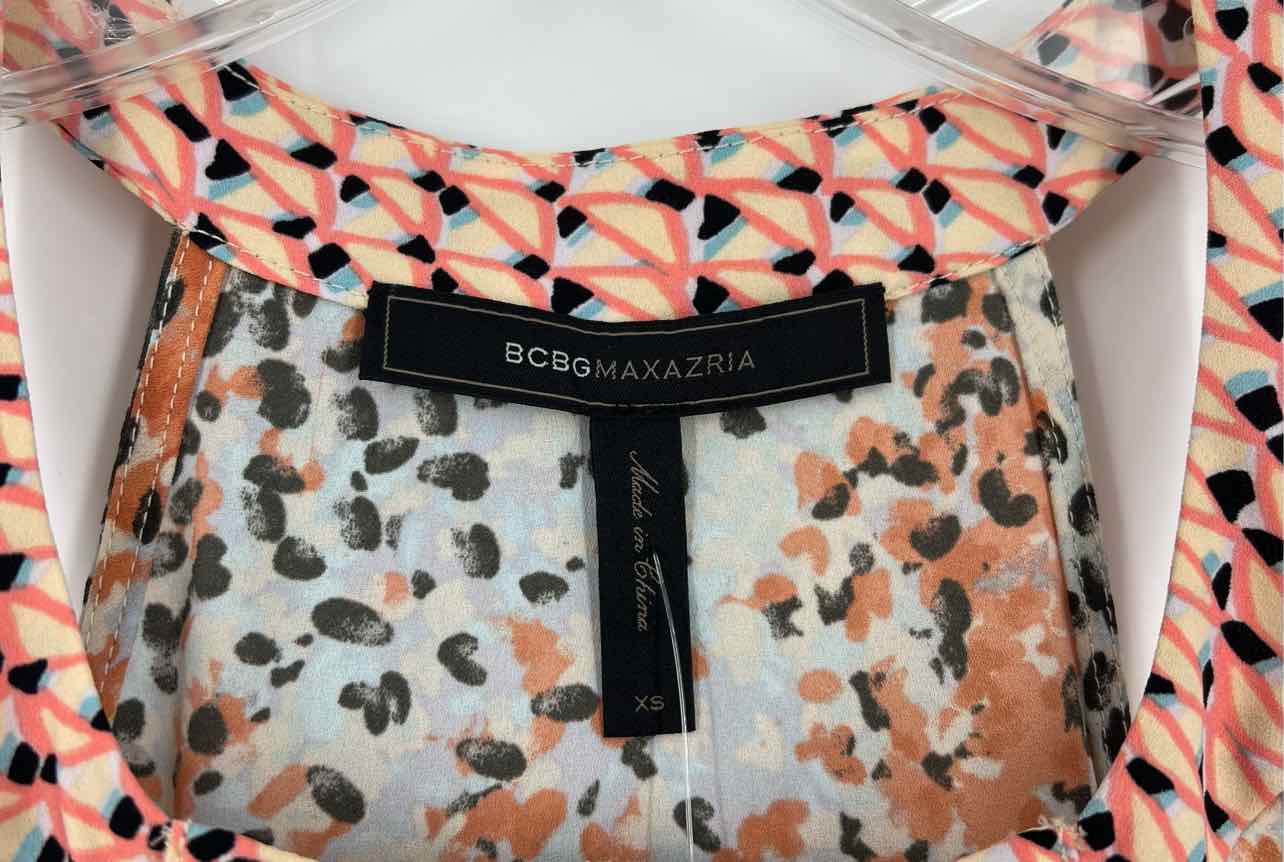 BCBGMaxazria Size XS Coral/Multi Multi-Print Blocked Designer Top-Sleeveless - Image 3