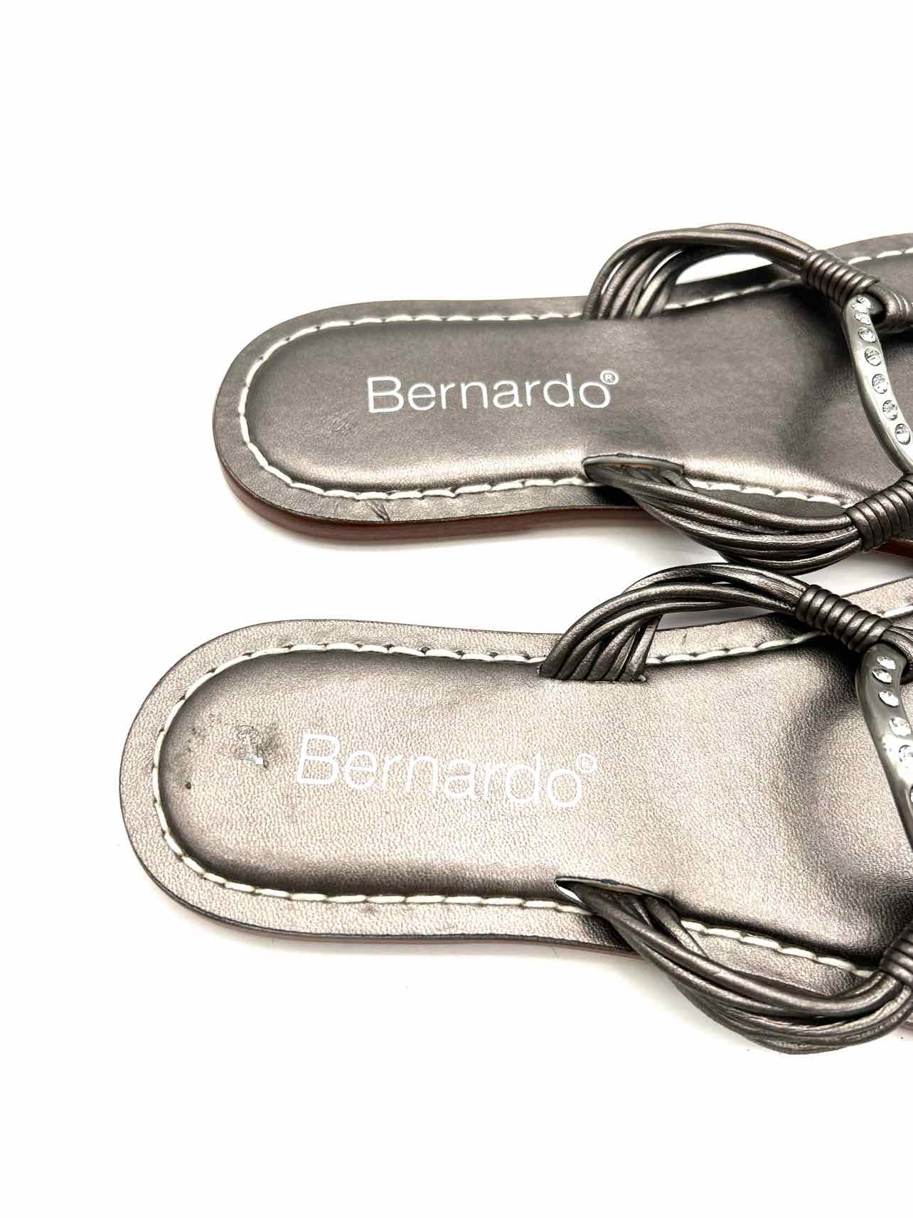 Bernardo Size 10 Pewter/Silver Rhinestones Metallic Designer Sandals - Image 3