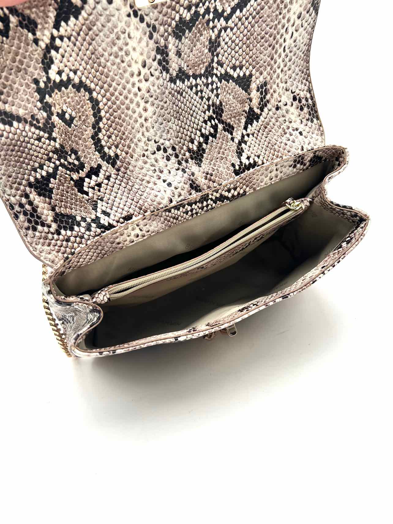 Brahmin Lt Brown/Black Turn-Lock Reptile Leather Designer Purse - Image 8