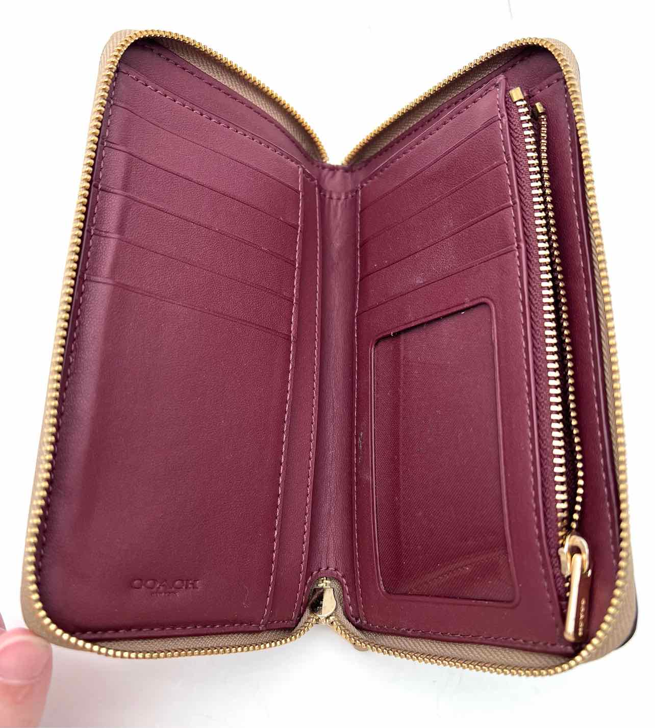 Coach Lt Brown/Gold Leather Designer Wallet - Image 3