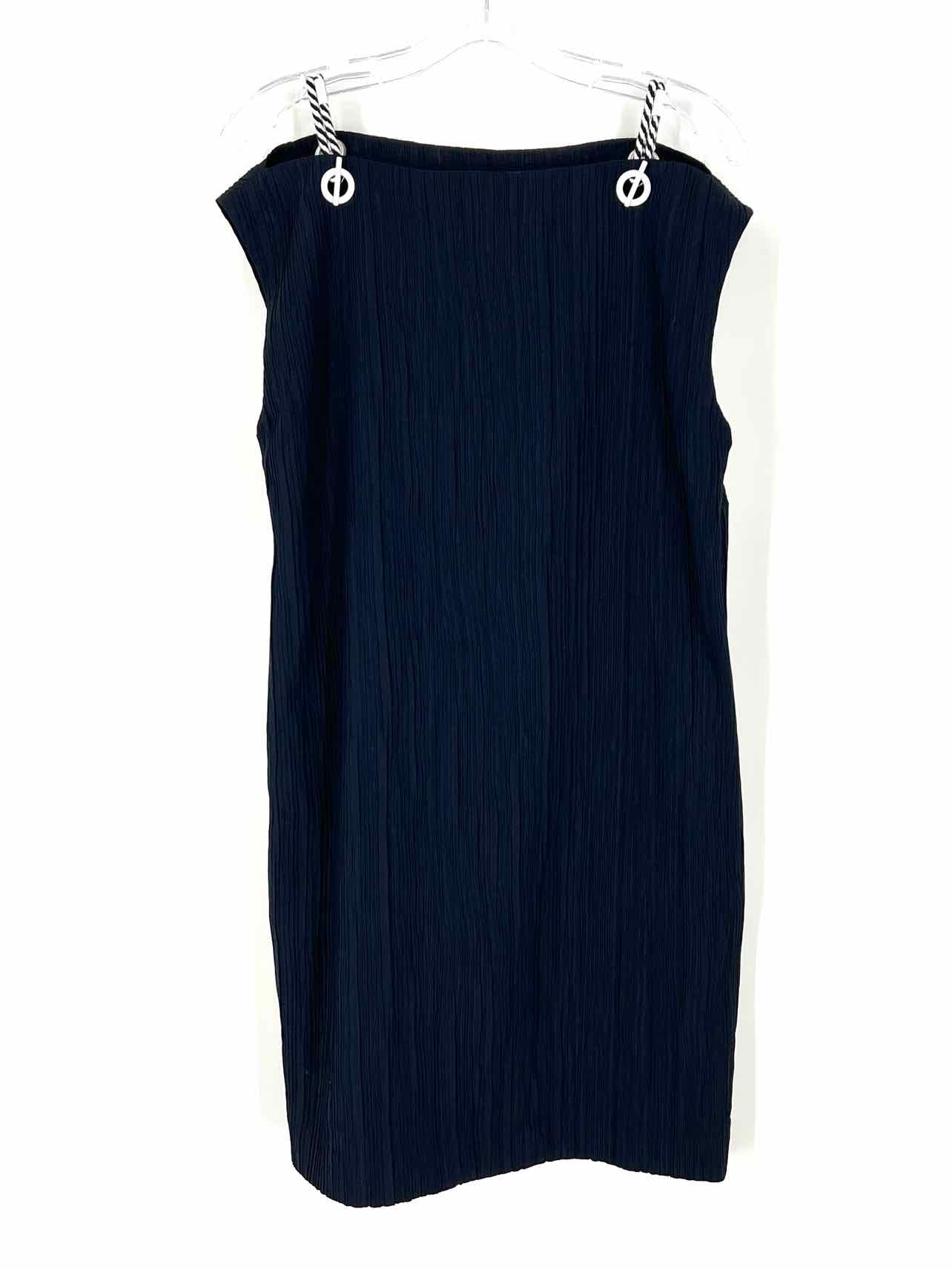 Etcetera Size 2 Navy/White Cold Shoulder Plisse NEW Designer Dress