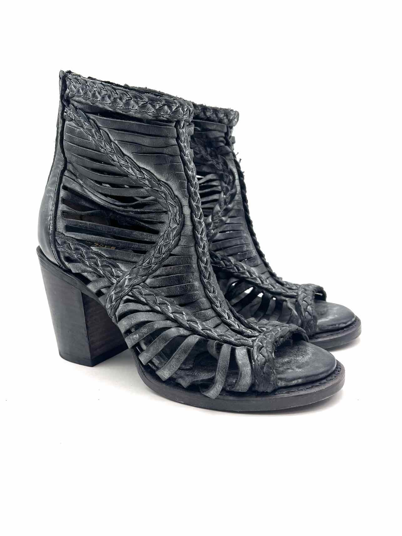 Freebird Size 5 Charcoal Caged Leather Designer Sandals Heels