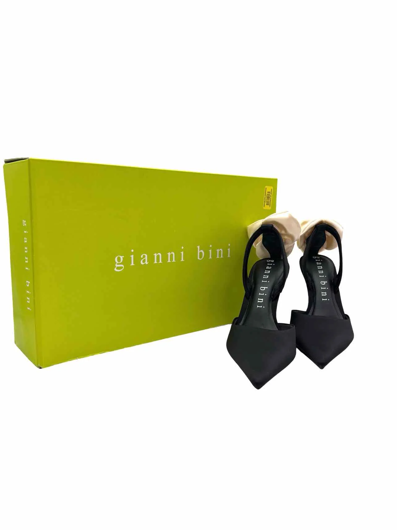 Gianni Bini Size 7.5 Black/Cream Slingbacks Rosette W/ BOX!!! Designer Pumps