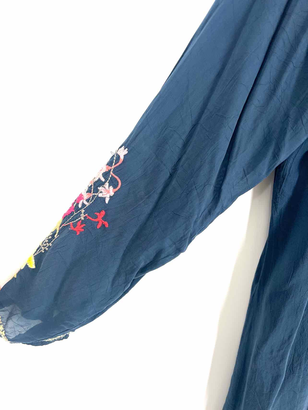 Johnny Was Size L Navy/Multi Embroidered Floral Designer Tunic - Image 3