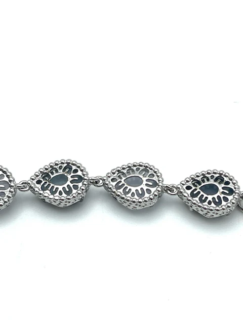 Kendra Scott Silver/Gray Teardrop Druzy Jewelry Bracelet - Image 4
