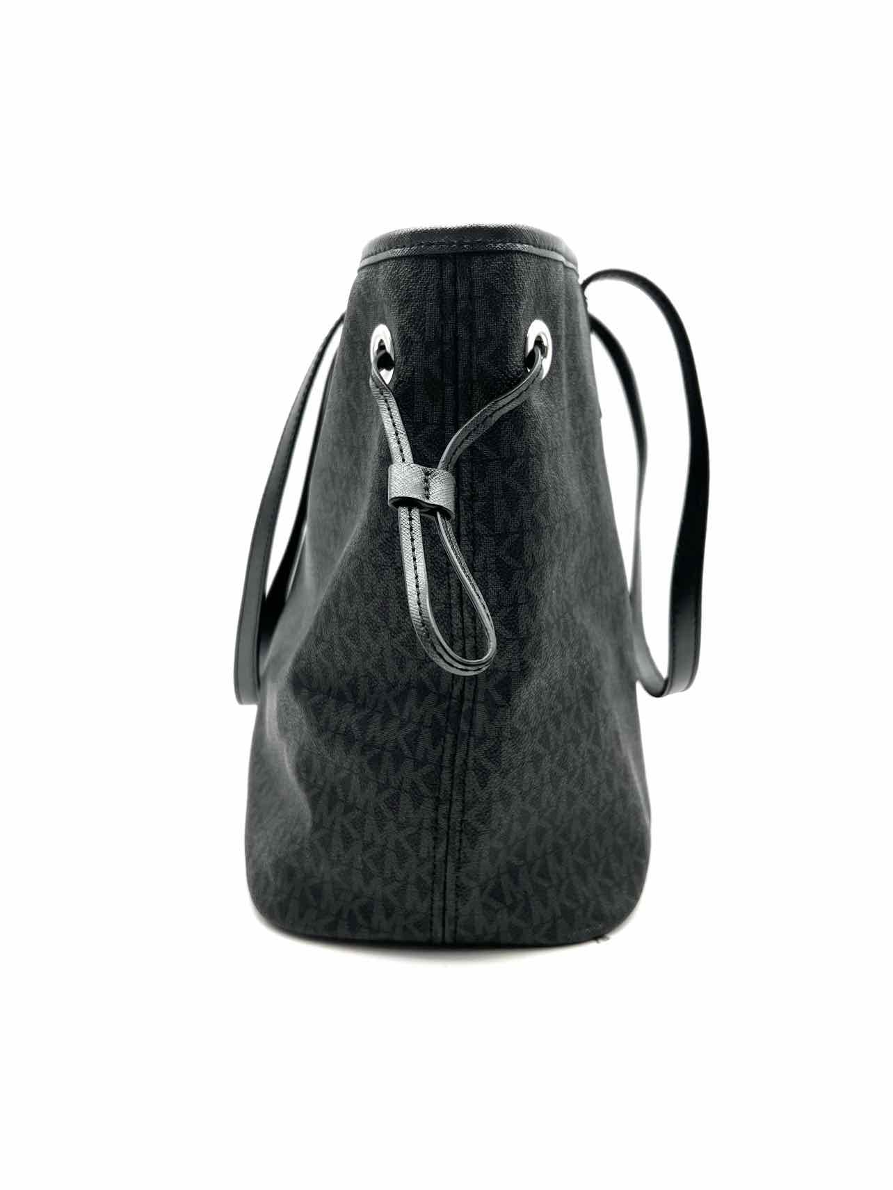 Michael Michael Kors Black/Gray Leather Drawstring Monogrammed AS IS Tote - Image 3
