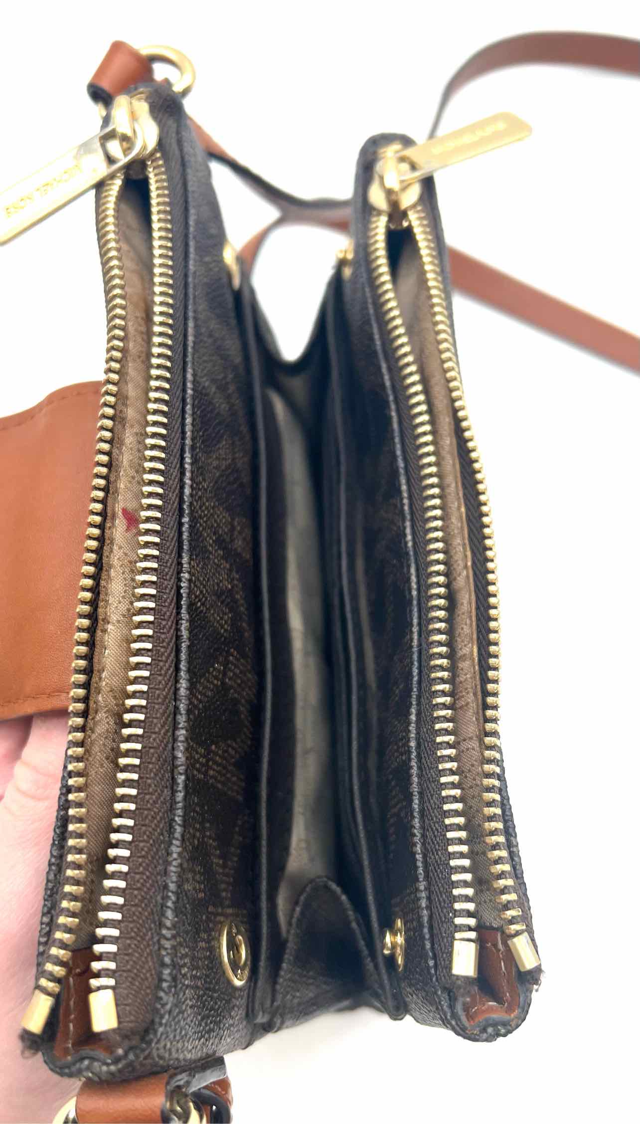 Michael Michael Kors Brown/Tan Signature AS IS Designer Crossbody - Image 7