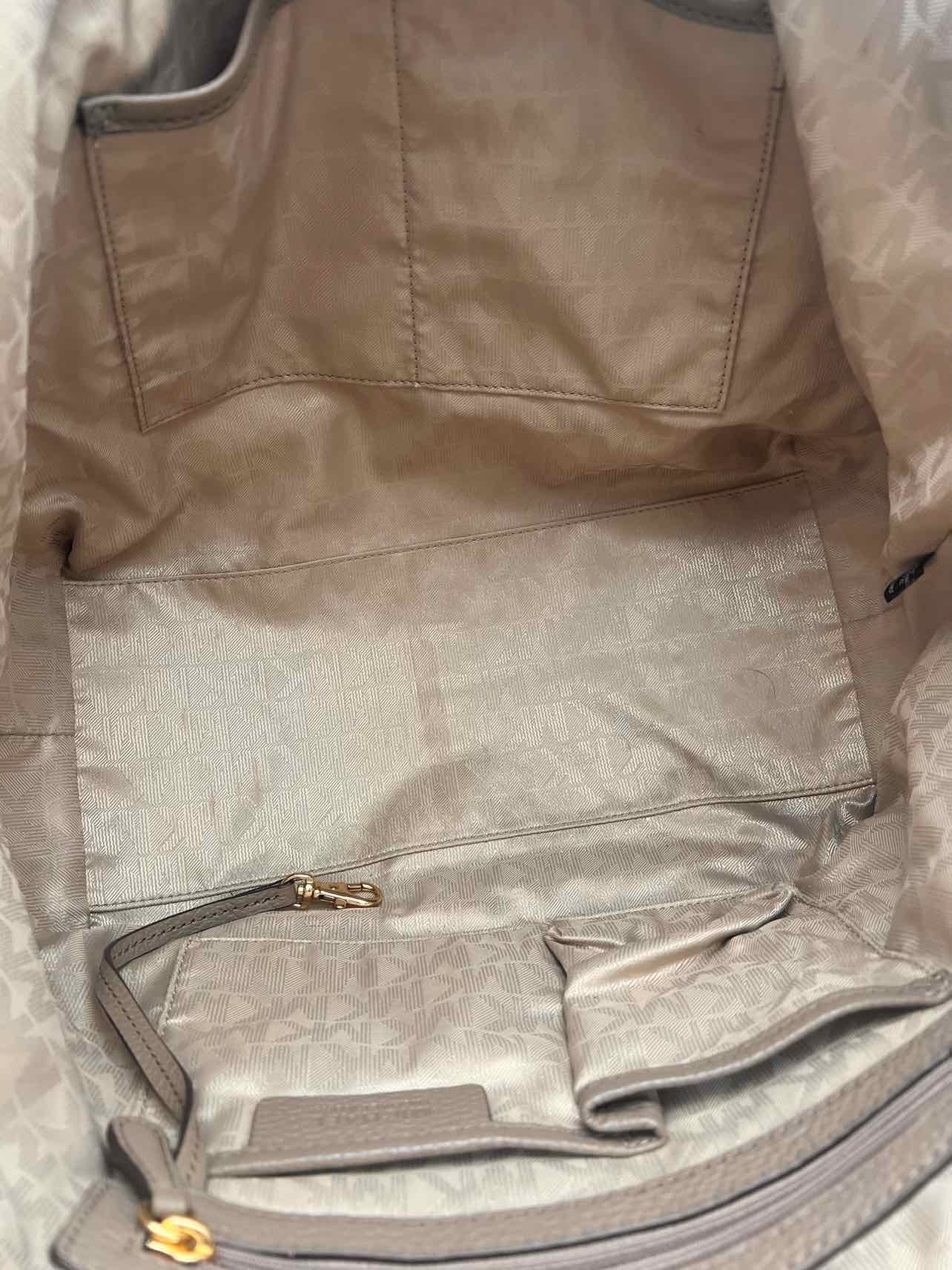 Michael Michael Kors Taupe/Gold Pebbled Leather Designer Tote - Image 5