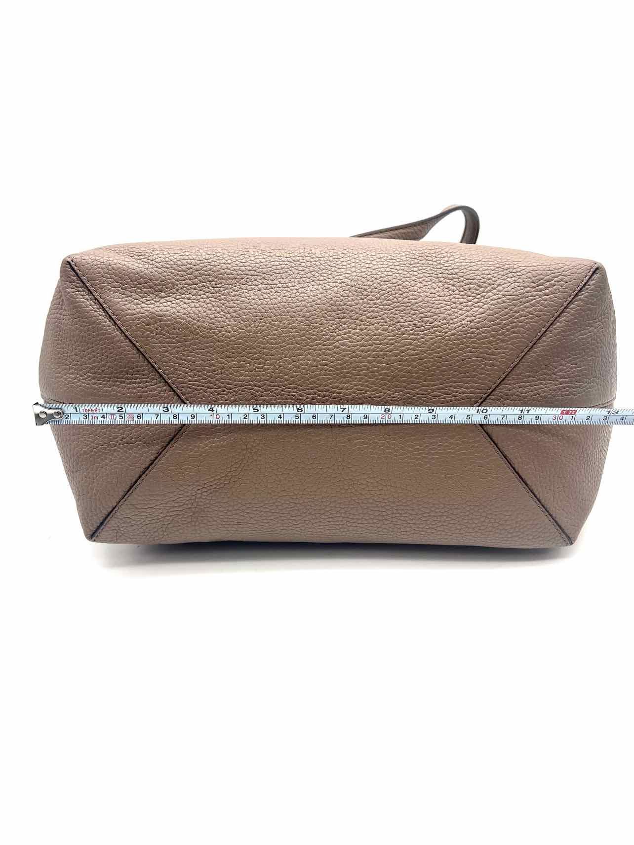 Michael Michael Kors Taupe/Gold Pebbled Leather Designer Tote - Image 8