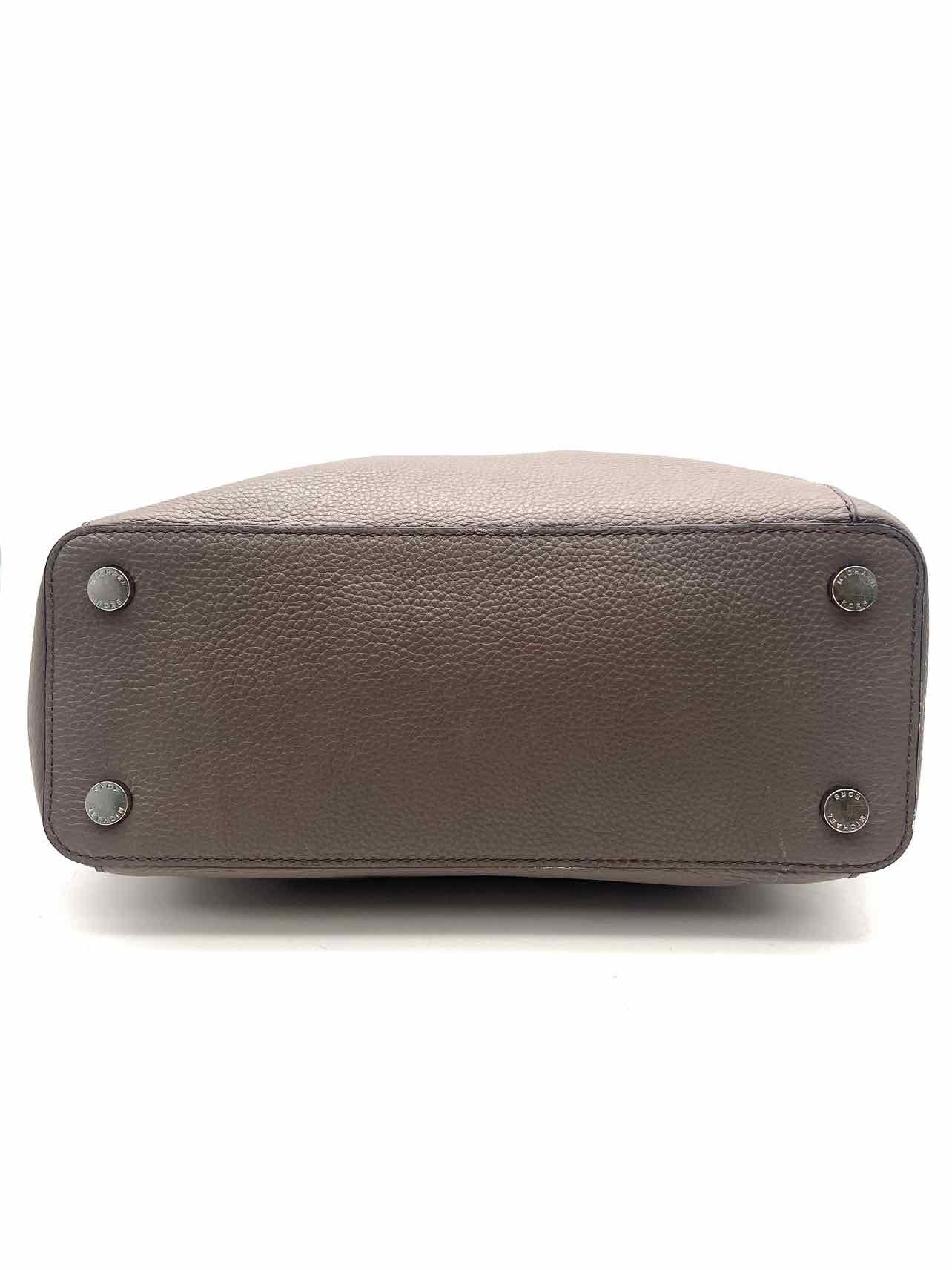Michael Michael Kors Taupe Pebbled Leather AS IS Designer Tote - Image 5