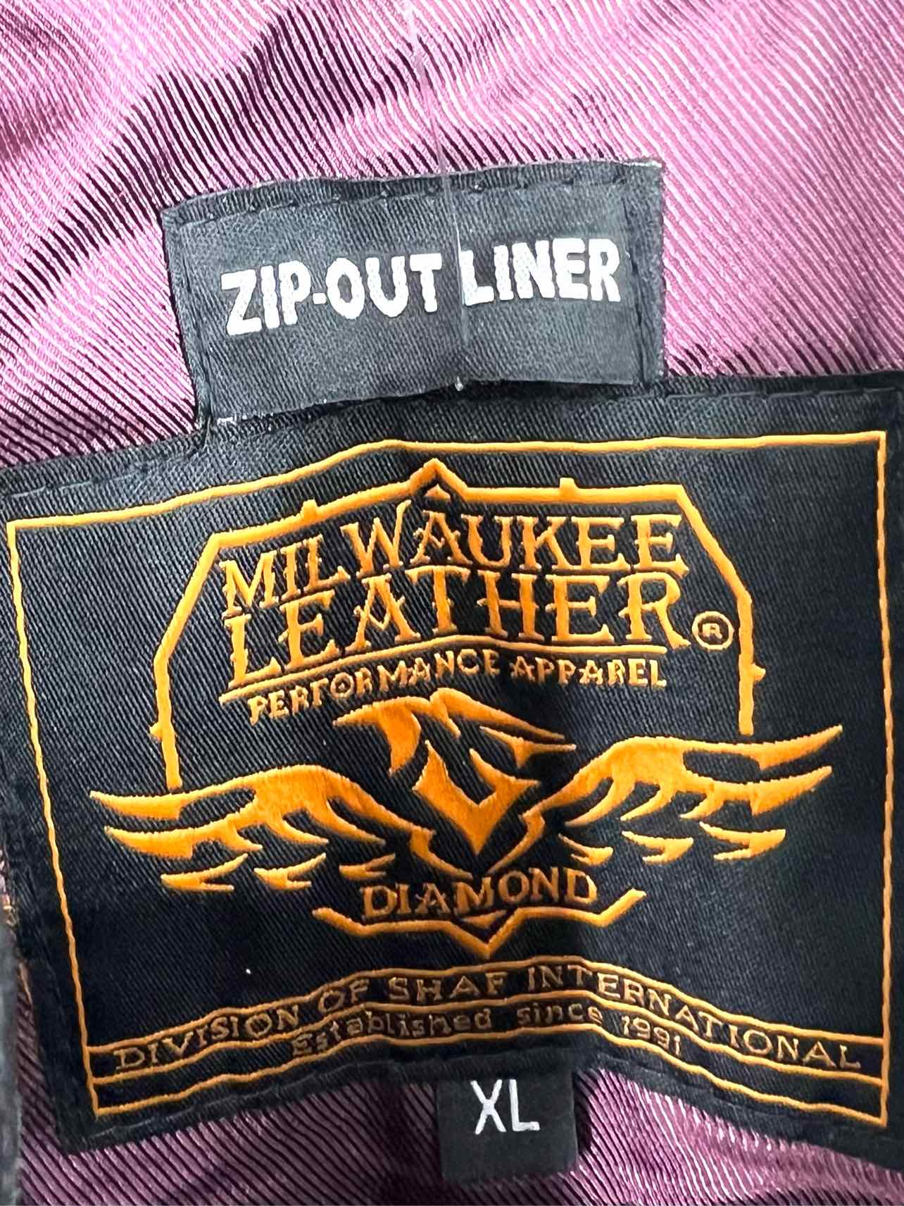 Milwaukee Size XL Black/Purple Ruched Leather Designer Jacket - Image 3