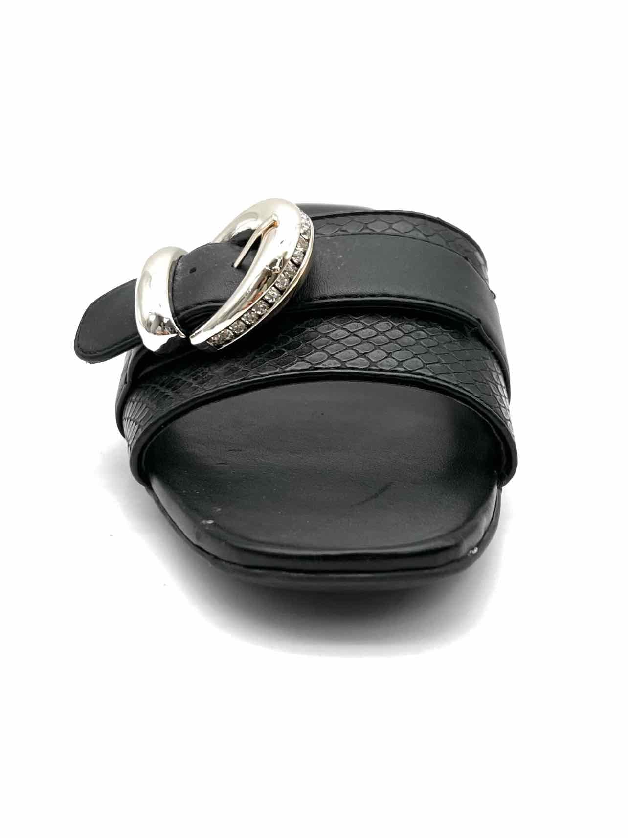 Naturalizer Size 6 Black/Gold Reptile Buckle(s) Shoes Sandals - Image 3