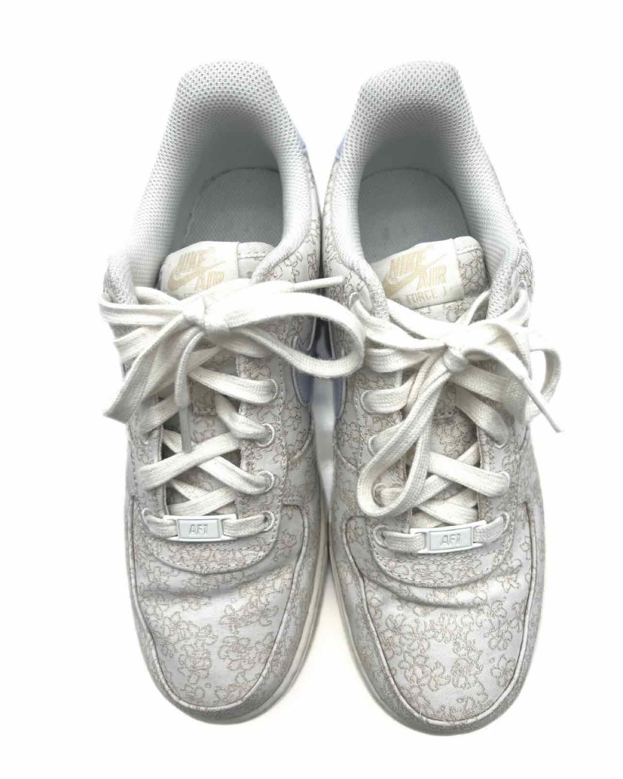 Nike Size 8 Wh/Br/Bl Jacquard Embroidered Designer Sneakers - Image 3