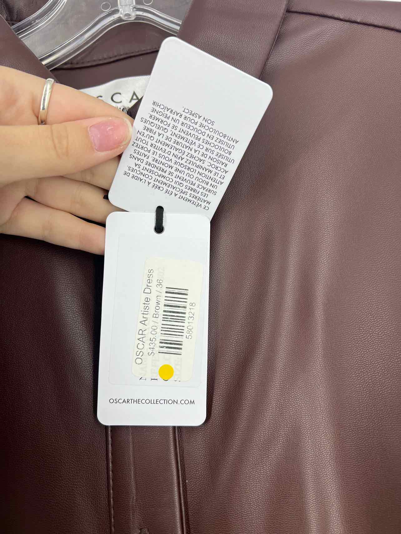 Oscar Size 6 Brown Button-down Faux Leather NEW Designer Dress - Image 3