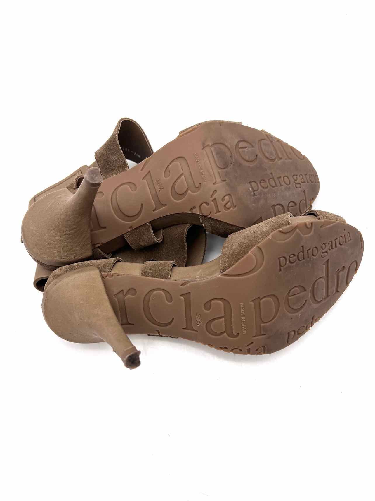 Pedro Garcia Size 8.5 Olive Velcro Suede Designer Sandals Heels - Image 6