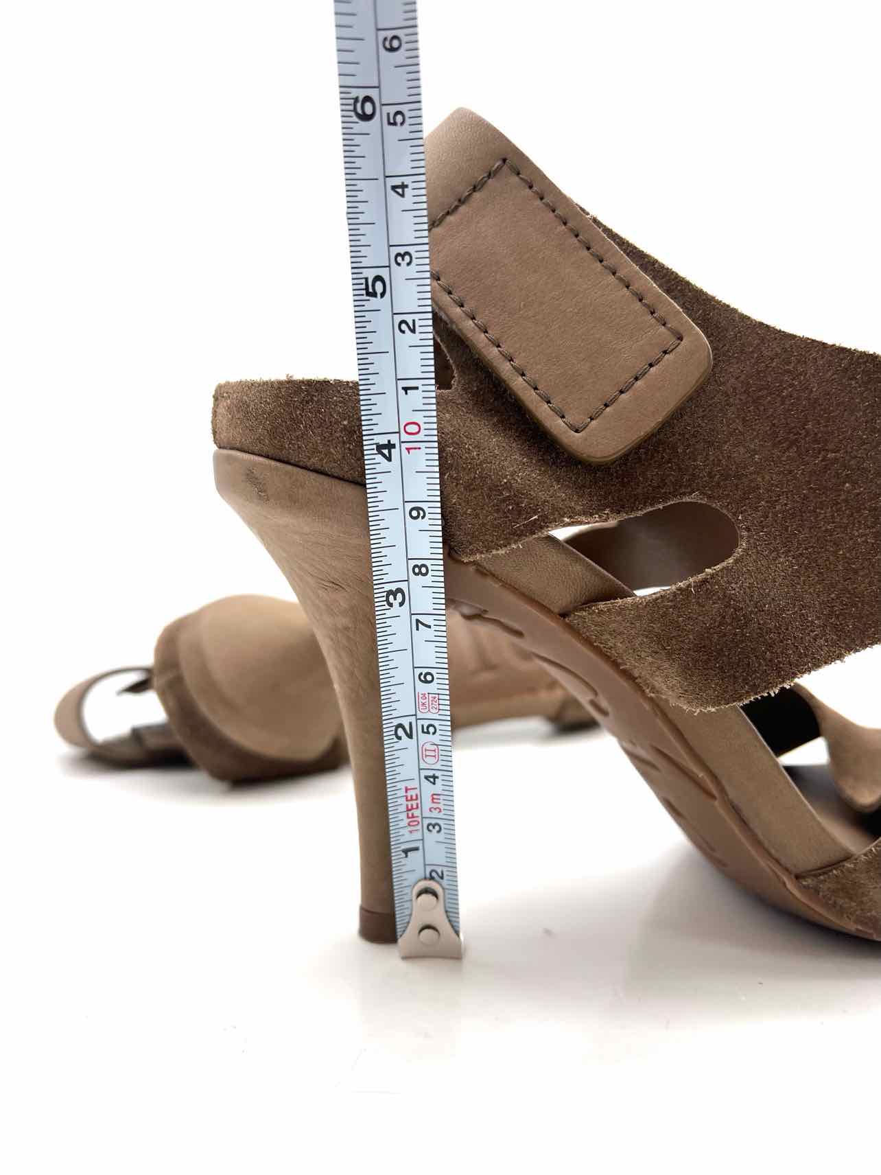 Pedro Garcia Size 8.5 Olive Velcro Suede Designer Sandals Heels - Image 9