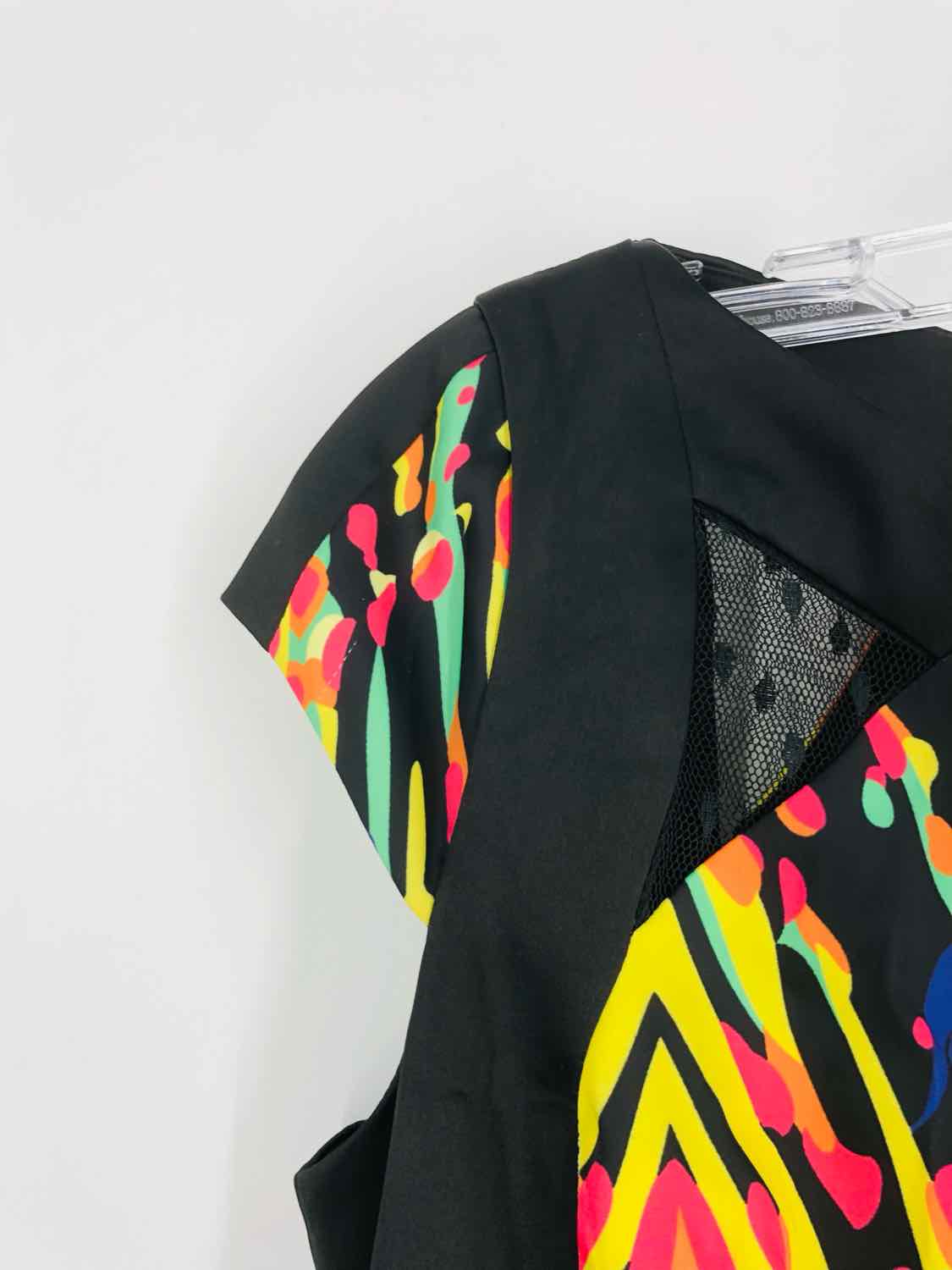 Size 8 Black/Multi Print Paneled NEW Designer Dress - Image 3