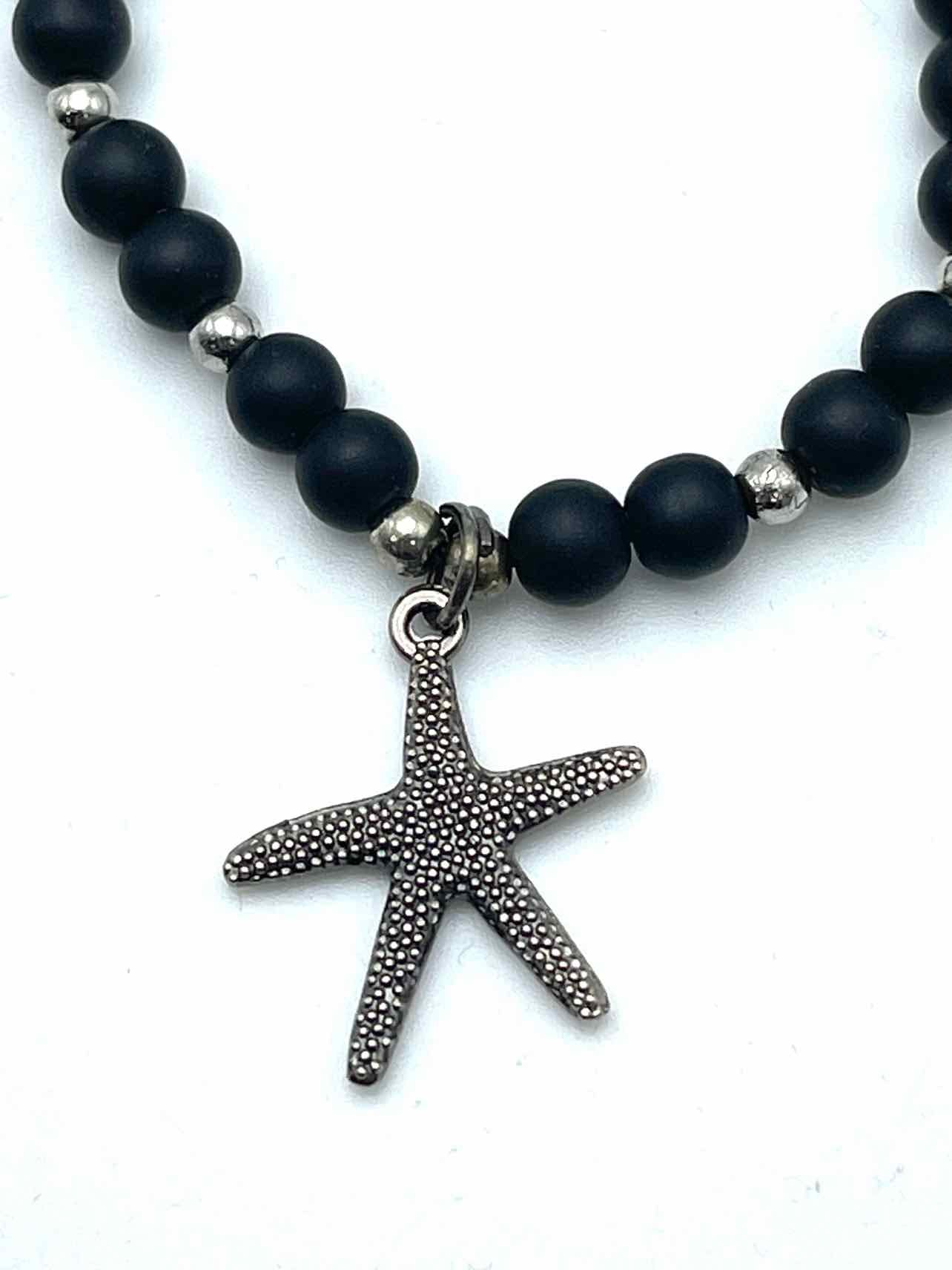 Size Adj. Black/Silver Starfish Beaded Jewelry Bracelet - Image 2
