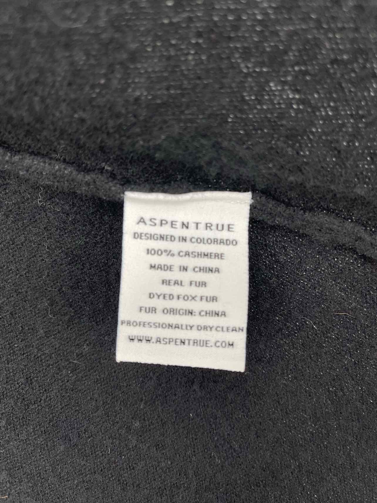 Size L Black Cashmere Knit Designer Vest - Image 6