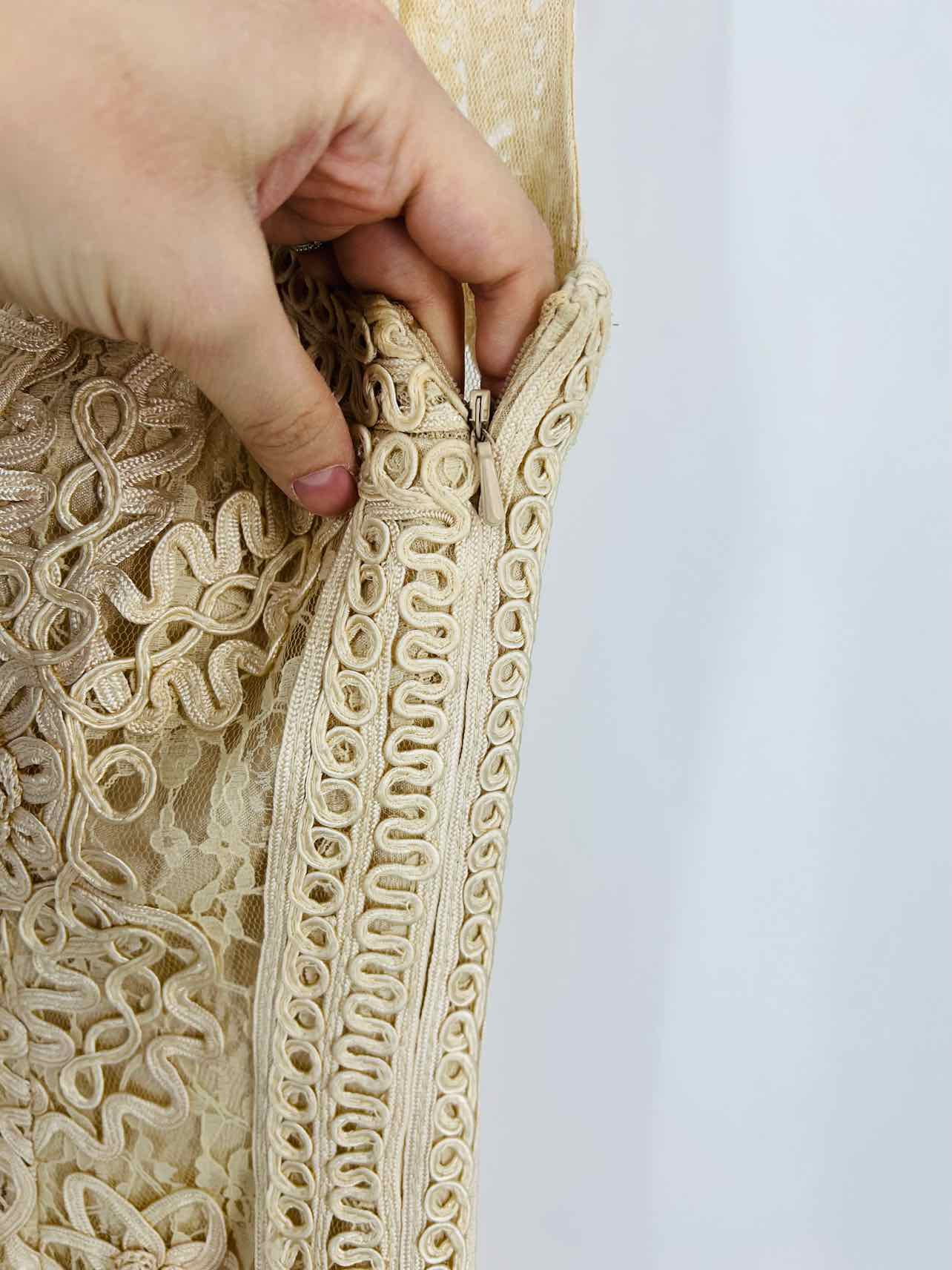 Sue Wong Size 2 Ivory Applique Floral Lace Formal Wear Formal - Image 3