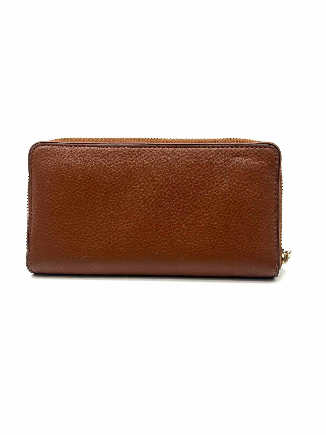 Tory Burch Brown Pebbled Leather Designer Wallet - Image 2